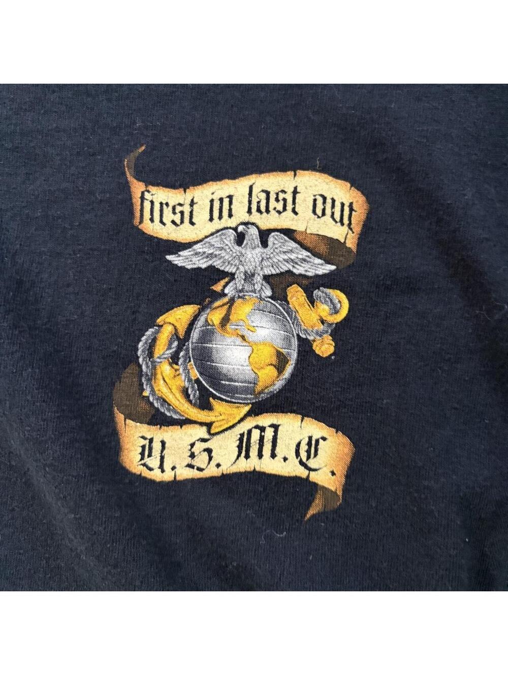 Marines Gildan Men's Black and Navy Tshirt